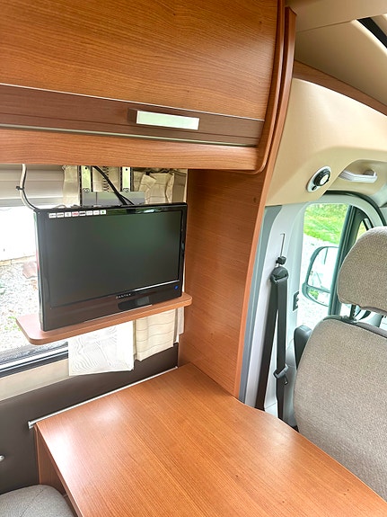 Knaus Sun Ti 700 MQ 11 of 16