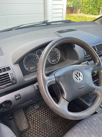 Volkswagen Sharan 6 of 11