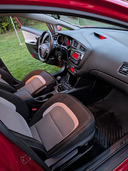 Kia Ceed 18 of 19