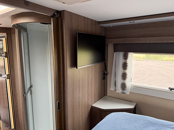 KABE Imperial i910QB 21 of 25