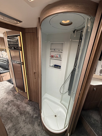 KABE Imperial i910QB 18 of 25