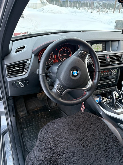 BMW X1 5 of 5