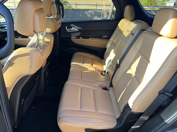 Dodge Durango 9 of 12