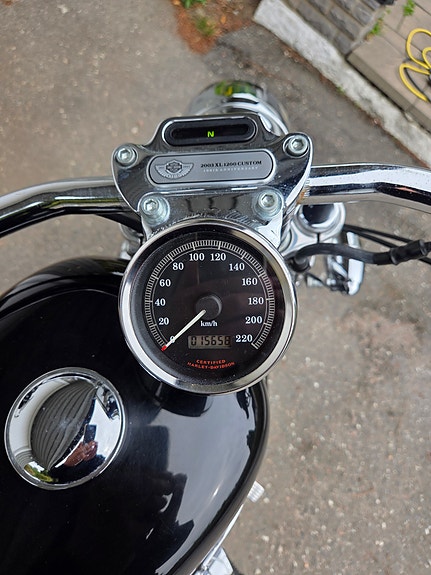 Harley-Davidson Sportster XL 1200 C (100års Jubileumsmodell) 10 of 11