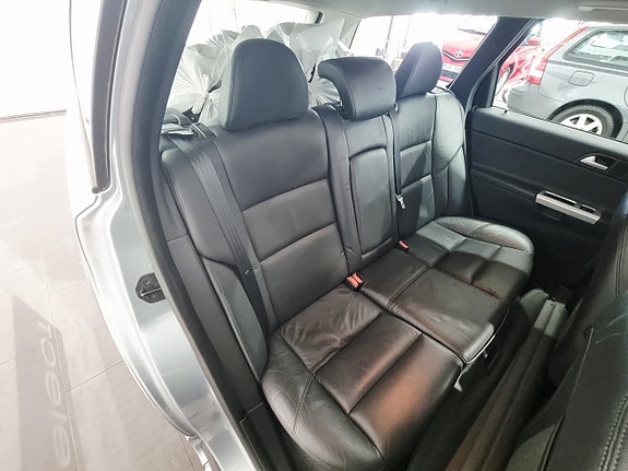 Volvo V50 19 of 25