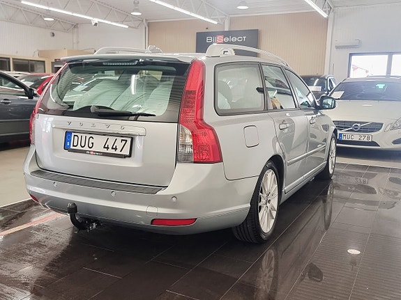 Volvo V50 14 of 25