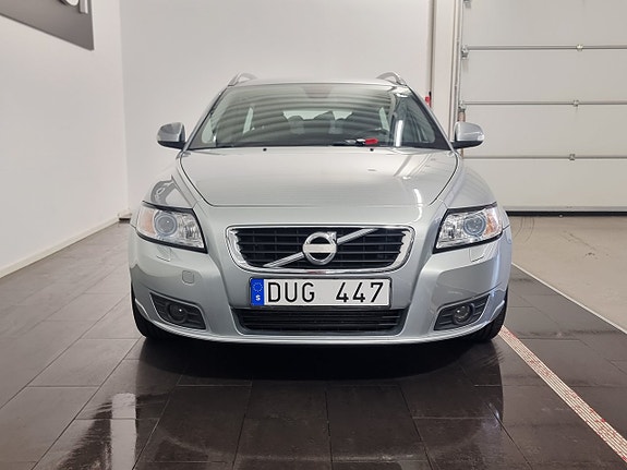 Volvo V50 3 of 25