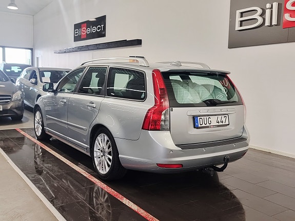 Volvo V50 13 of 25