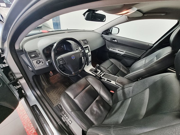 Volvo V50 6 of 25