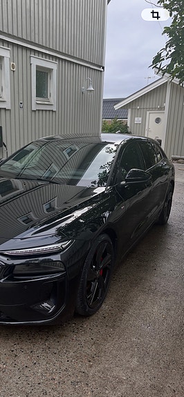 Audi A6 e-tron 2 of 6