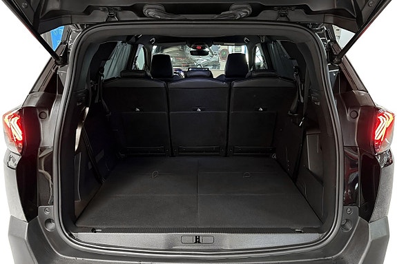 Peugeot 5008 15 of 26