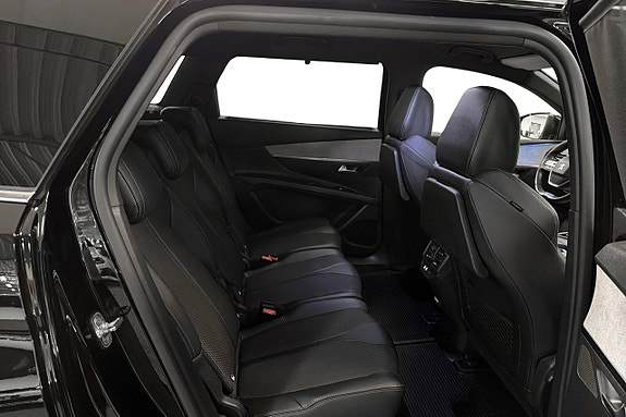 Peugeot 5008 13 of 26