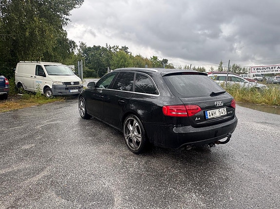 Audi A4 4 of 6