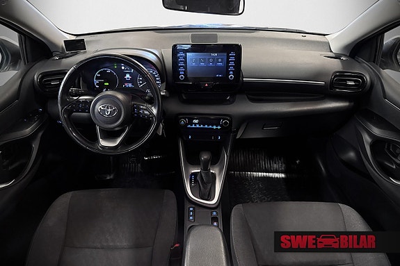 Toyota Yaris 13 of 23