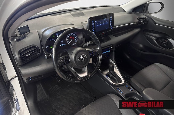 Toyota Yaris 11 of 23