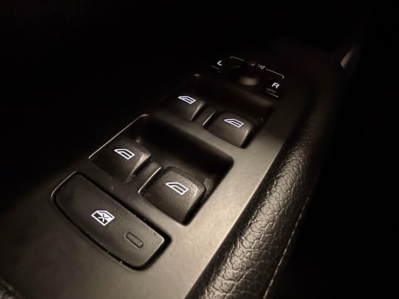 Volvo V90 Cross Country 23 of 29