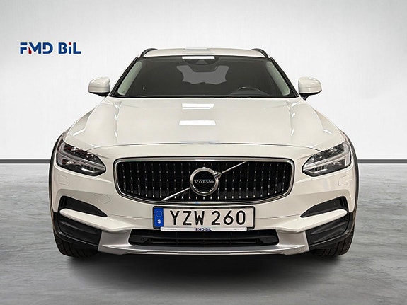 Volvo V90 Cross Country 3 of 29