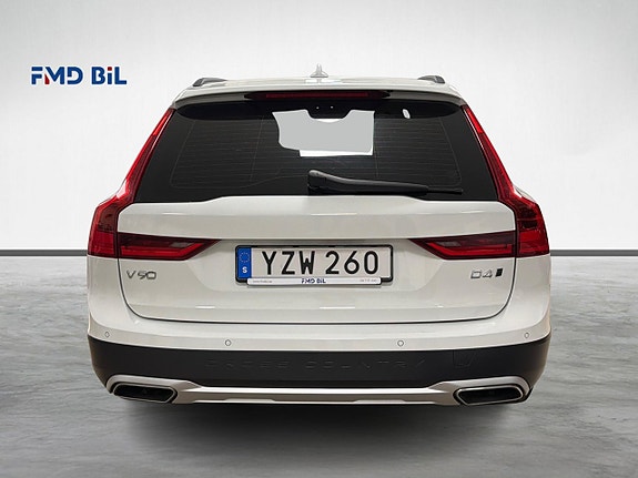 Volvo V90 Cross Country 6 of 29