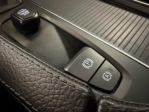 Volvo V90 Cross Country 18 of 29