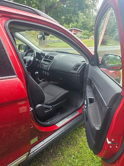 Mitsubishi ASX 3 of 6