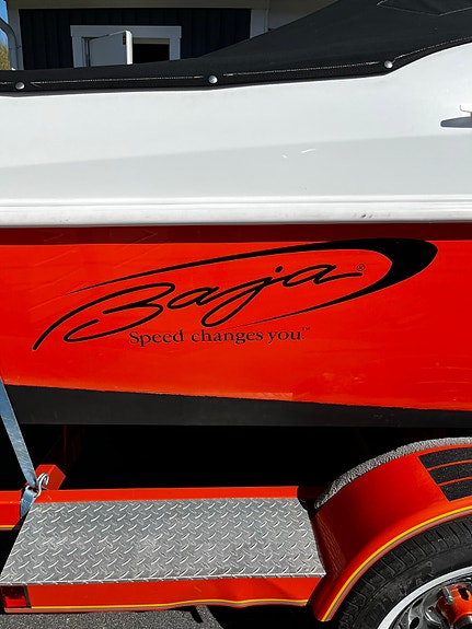 Höstpris Baja V8 ink trailer 7 of 10