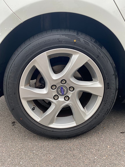 Volvo V40 Cross Country 15 of 20