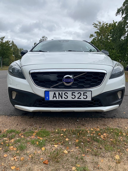 Volvo V40 Cross Country 8 of 20