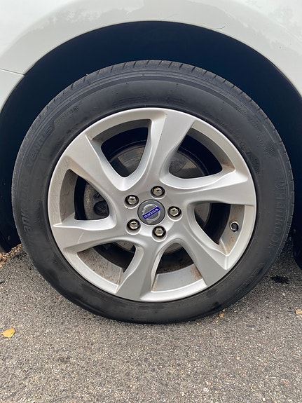 Volvo V40 Cross Country 12 of 20
