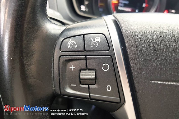 Volvo V40 7 of 24
