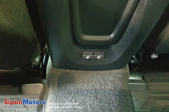 Volvo V40 23 of 24