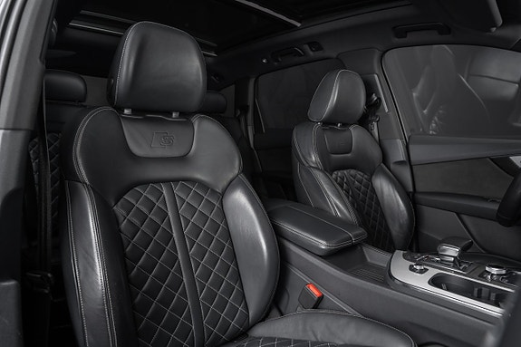 Audi SQ7 11 of 22