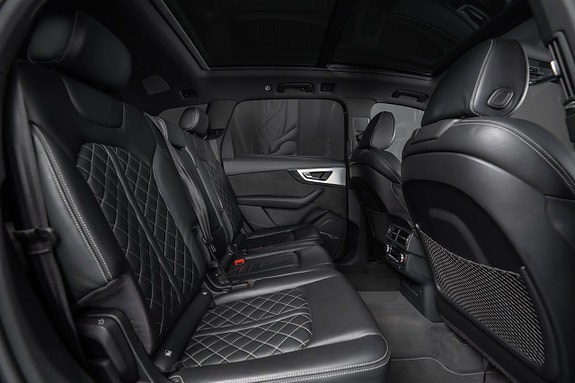 Audi SQ7 12 of 22