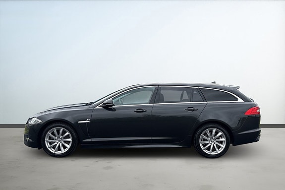 Jaguar XF 2 of 22