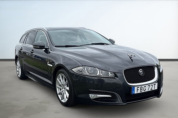 Jaguar XF 7 of 22