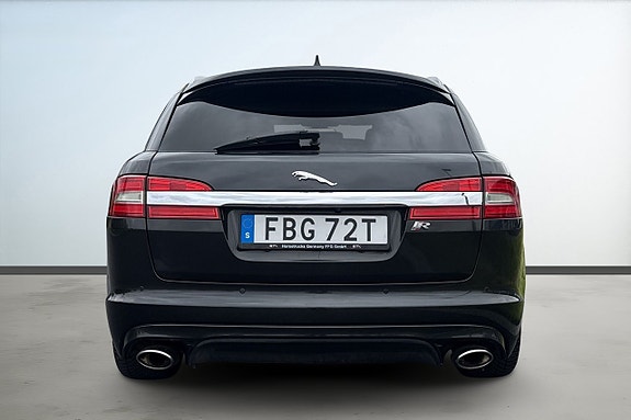 Jaguar XF 4 of 22