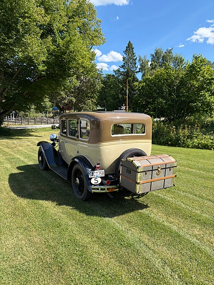 Chevrolet Independence 2 of 7