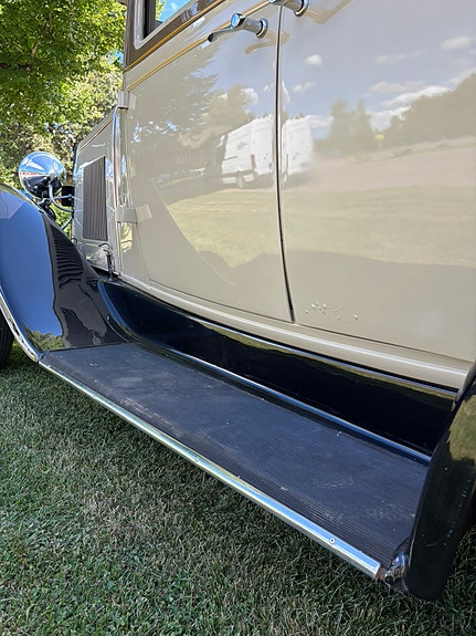 Chevrolet Independence 5 of 7