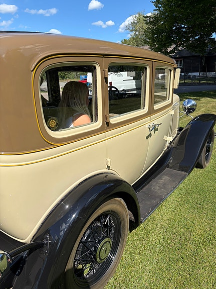 Chevrolet Independence 4 of 7