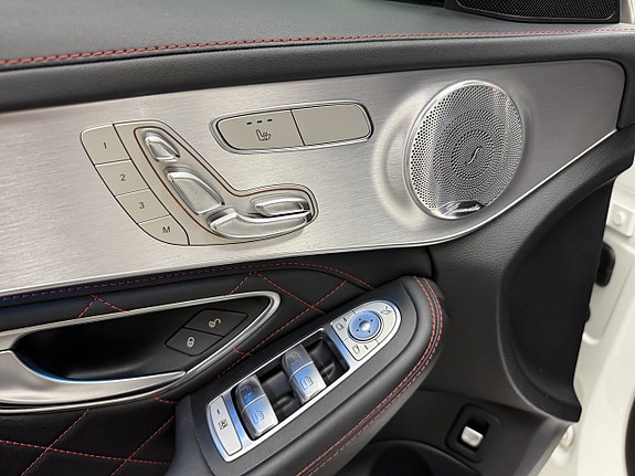 Mercedes-Benz AMG C63 S 12 of 19