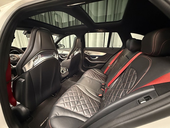 Mercedes-Benz AMG C63 S 8 of 19