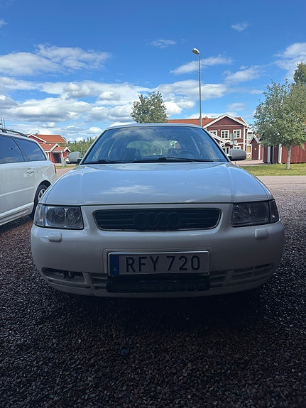 Audi A3 7 of 10