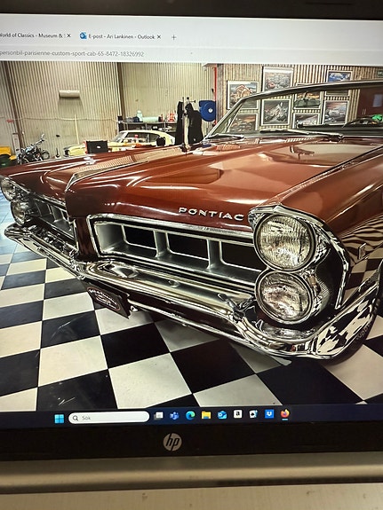 Pontiac Parisienne 2 of 9