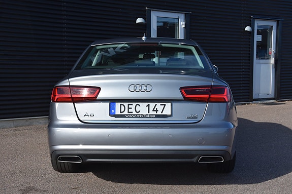 Audi A6 6 of 16