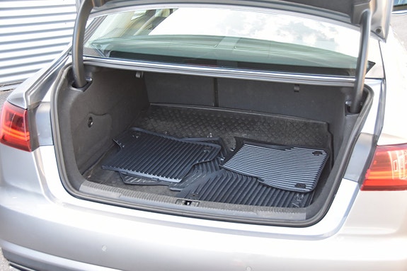 Audi A6 8 of 16