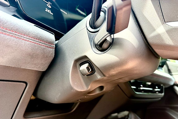 Audi Q6 e-tron 27 of 30