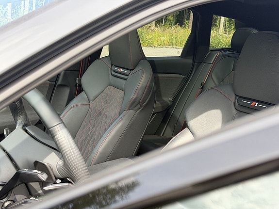 Audi Q6 e-tron 14 of 30