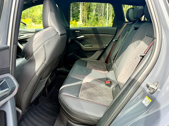 Audi Q6 e-tron 22 of 30