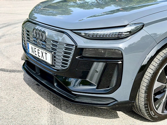 Audi Q6 e-tron 10 of 30