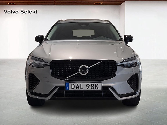 Volvo XC60 8 of 18