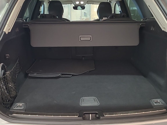 Volvo XC60 13 of 18